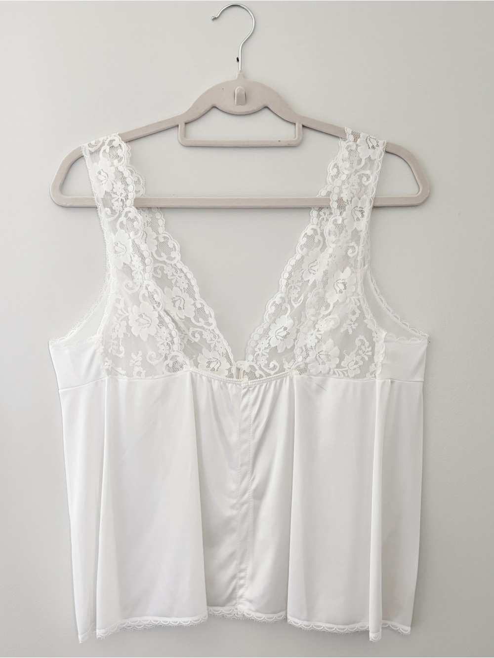 VTG Lace Button Tank Top - Picture 3 of 11